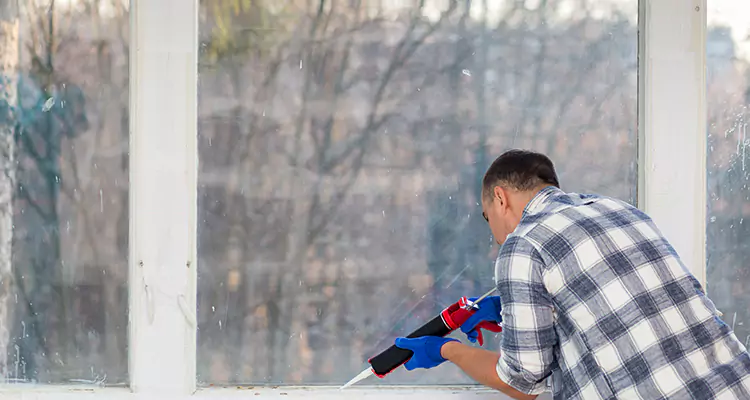 Repair Sliding Closet Doors Not Moving in Spring Hill, FL