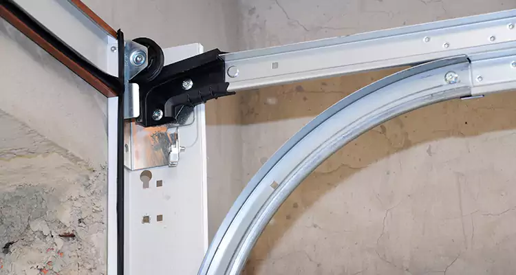 Maintain Liftmaster Garage Door Off Track in Spring Hill, FL